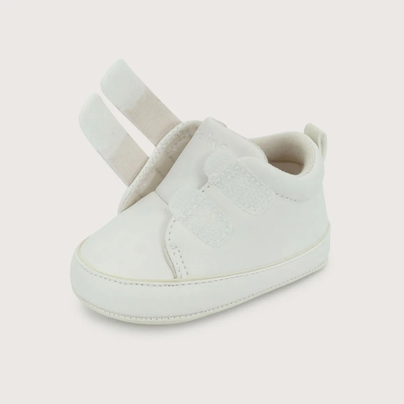 Zapatilla bebé blanca unisex