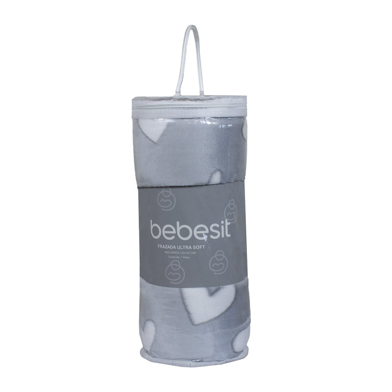 Frazada Ultra Soft Corazones 110x140cm Gris Bebesit