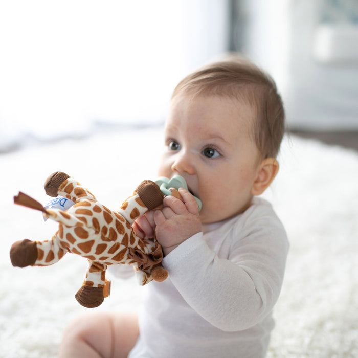 Peluche Sujeta-chupetes Jirafa Dr. Brown's (incluye chupete 1 pieza)