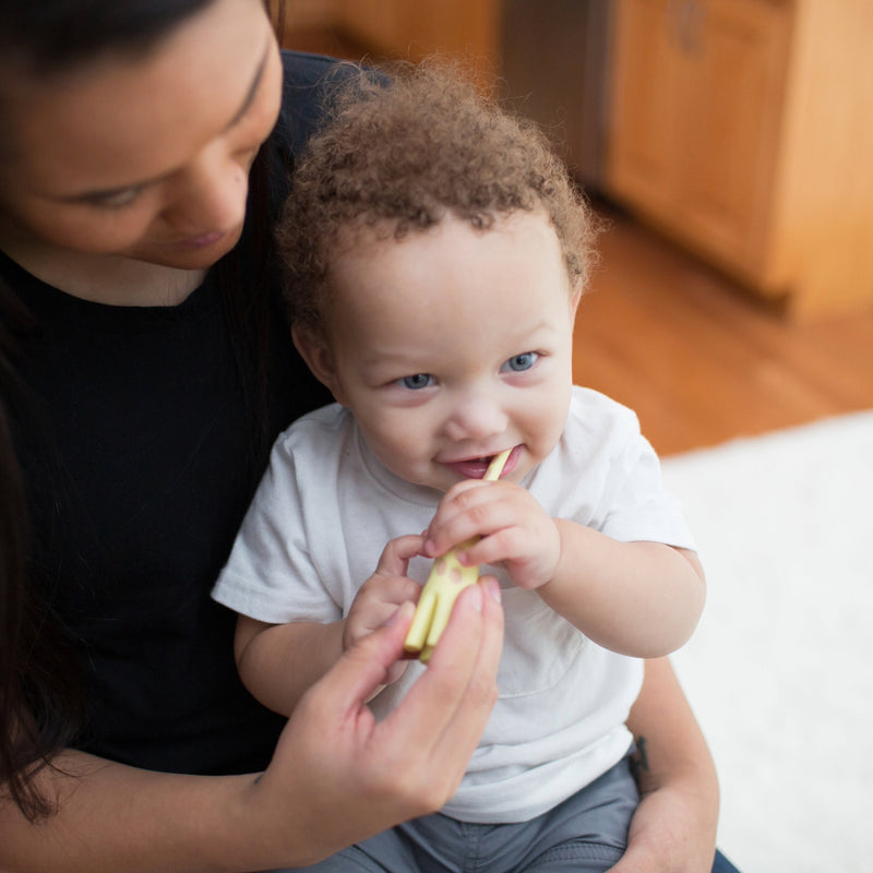 Cepillo de Dientes Bebés y Niños Pequeños 0-3 años, Jirafa Dr. Brown's