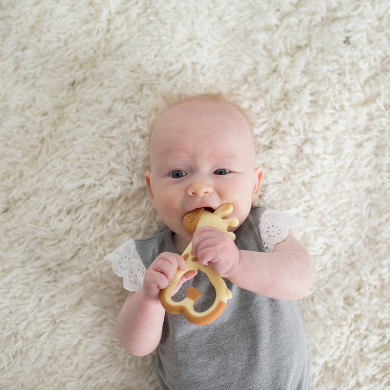 Mordedor Masajeador 3M+ Jirafa Dr. Brown's