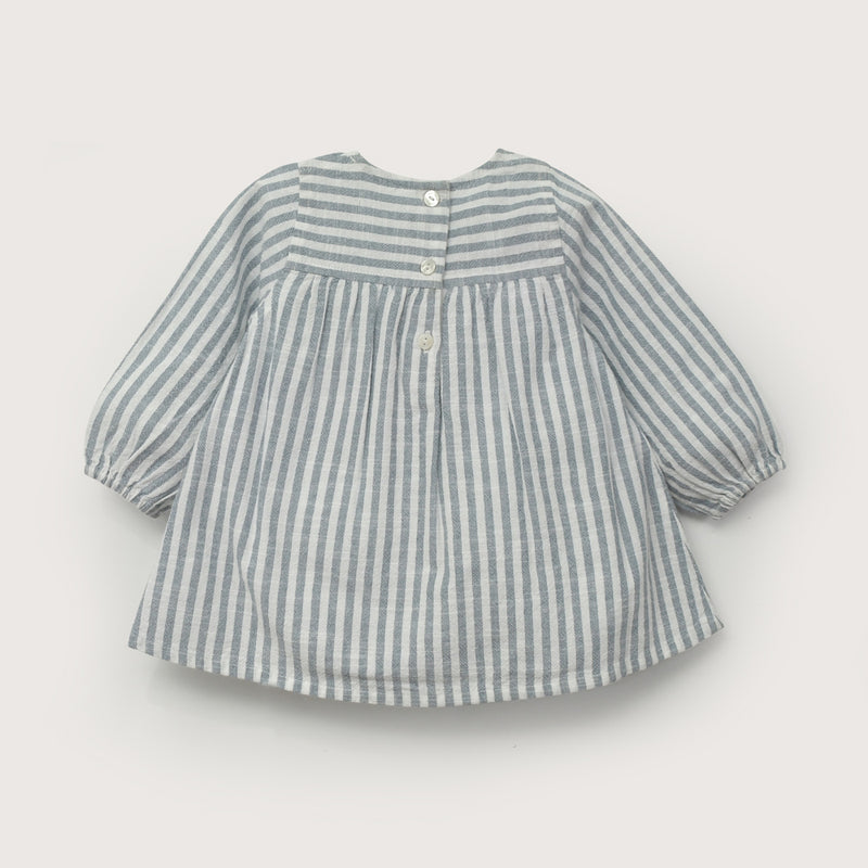 Vestido azul con lineas de bebé niña