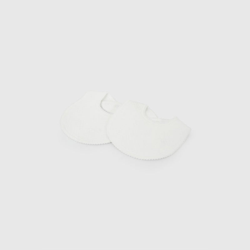 Pack 2 Babero impermeable quilt unisex blanco tu