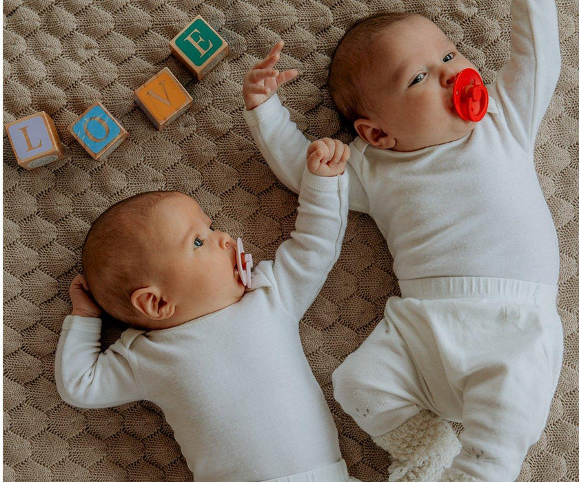 Chupete Colour x2 / 6-18 Meses - Blossom & Candy Apple