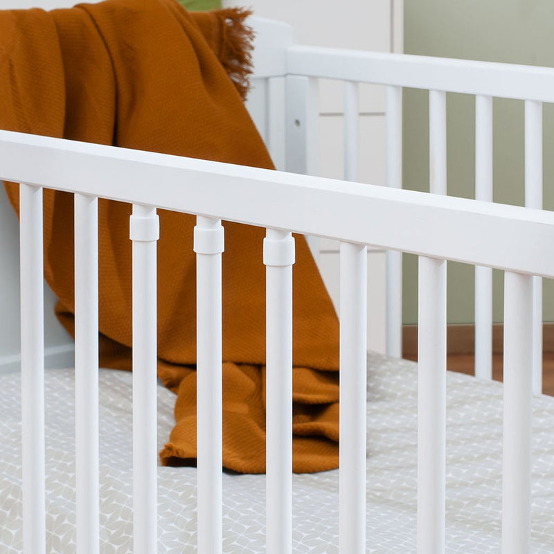 Cuna de madera / Cama de transición Viktoria 140x70cm